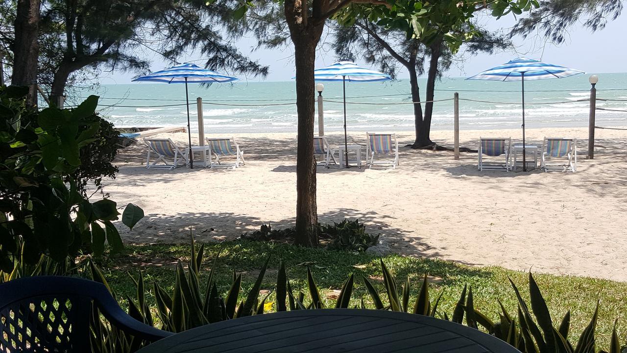 Baan Kratom Tong By The Sea Villa Cha-Am Exterior photo