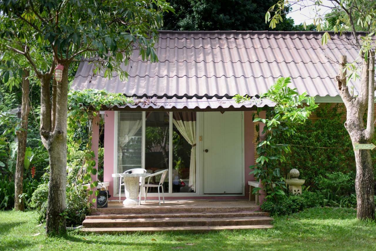 Baan Kratom Tong By The Sea Villa Cha-Am Exterior photo