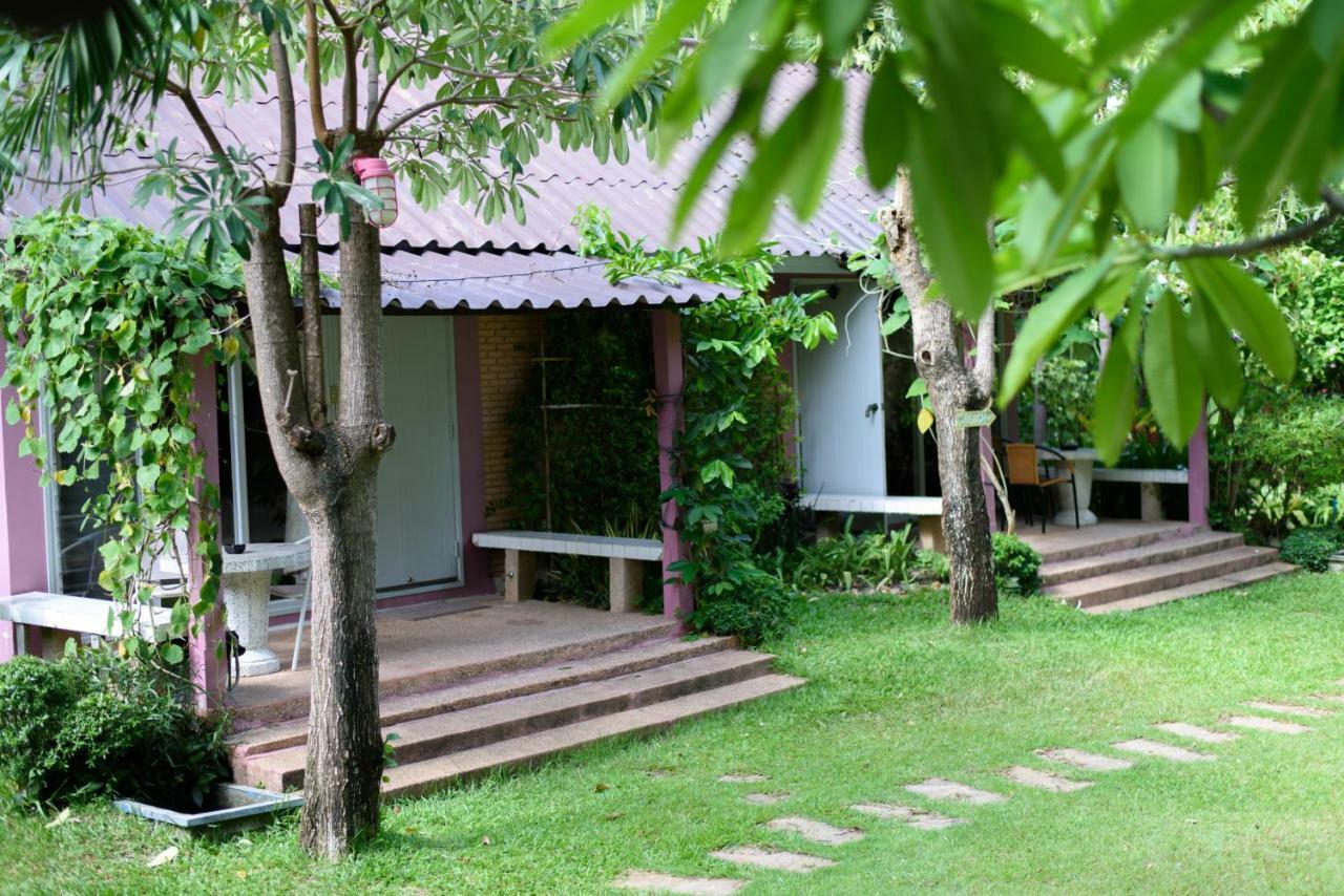 Baan Kratom Tong By The Sea Villa Cha-Am Exterior photo